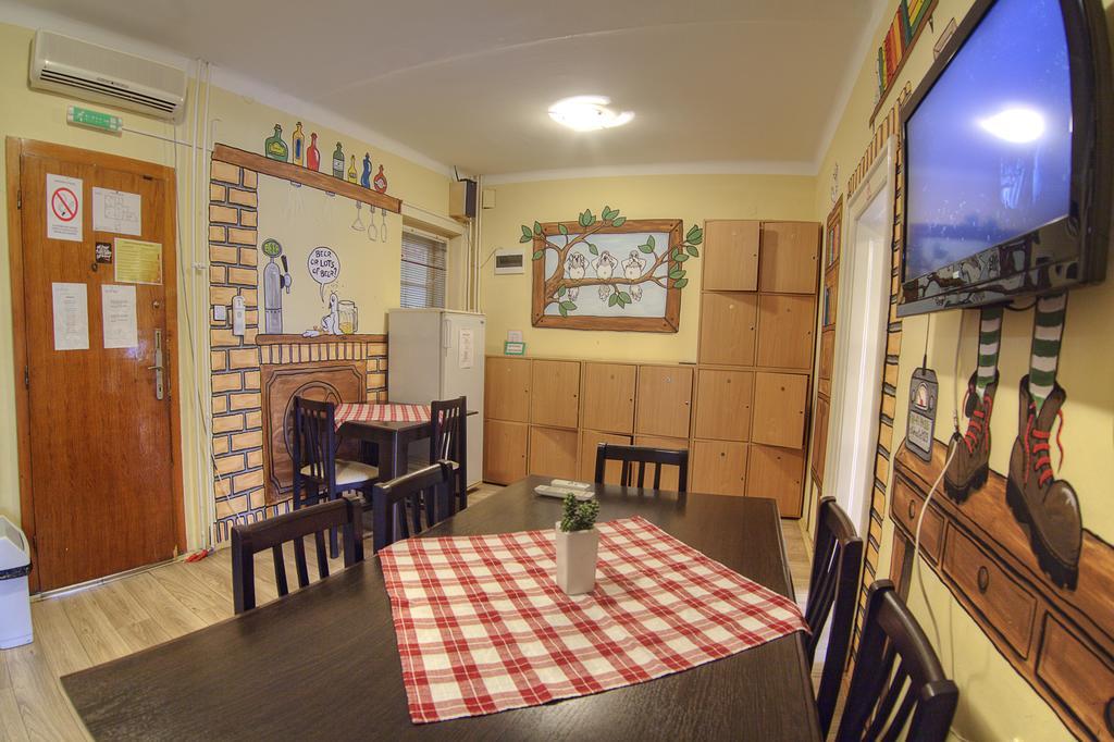City Hostel Novi Sad Pokoj fotografie
